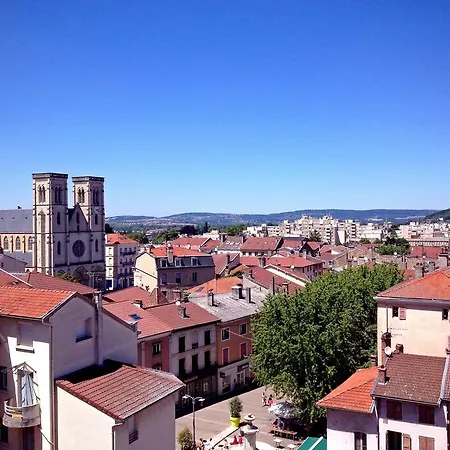Ibis Budget Jallieu Centre 2*