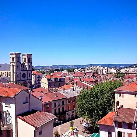 Ibis Budget Jallieu Centre מלון 2*