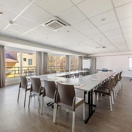 Hotel Ibis Budget Jallieu Centre 2*