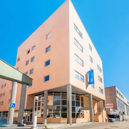 Ibis Budget Jallieu Centre Hotel