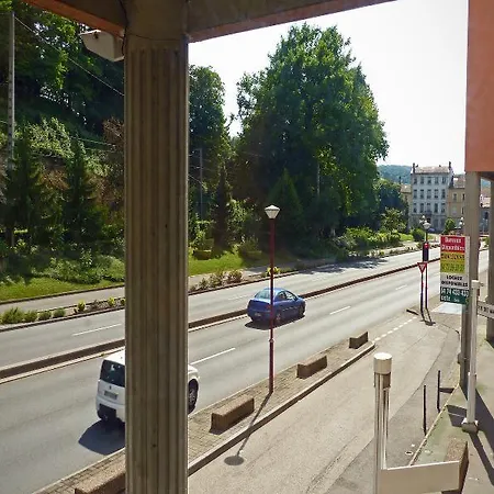 Ibis Budget Jallieu Centre Otel